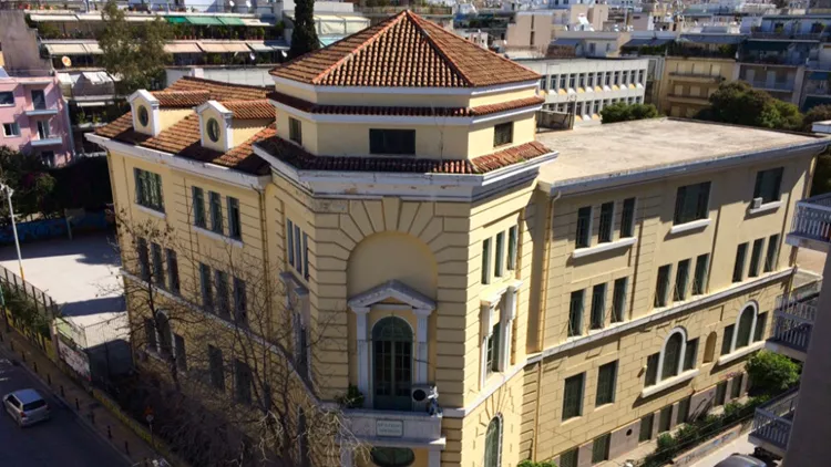 Ένα ιστορικό κτήριο της Κυψέλης μετατρέπεται σε γκαλερί