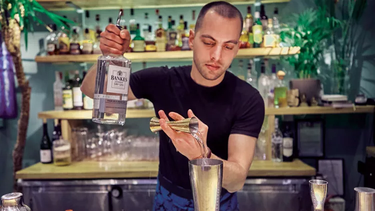 5 κορυφαία spritz spots για ένα δροσερό καλοκαίρι