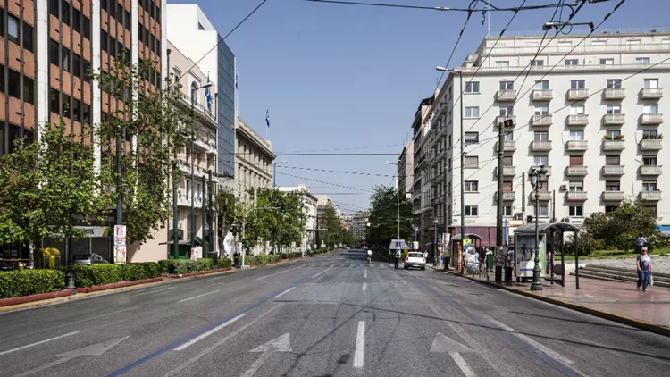 Πόσο Αθηναίος που βγαίνει στο κέντρο τον Δεκαπενταύγουστο είσαι;
