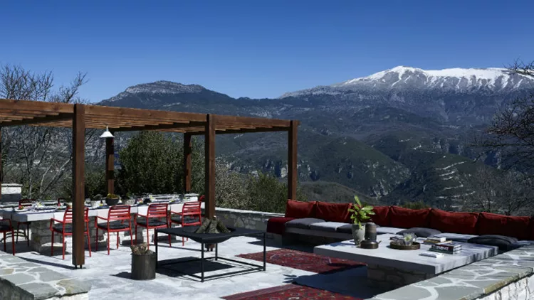 «Aristi Mountain Resort & Villas» για ένα νόστιμο καλοκαίρι στο βουνό
