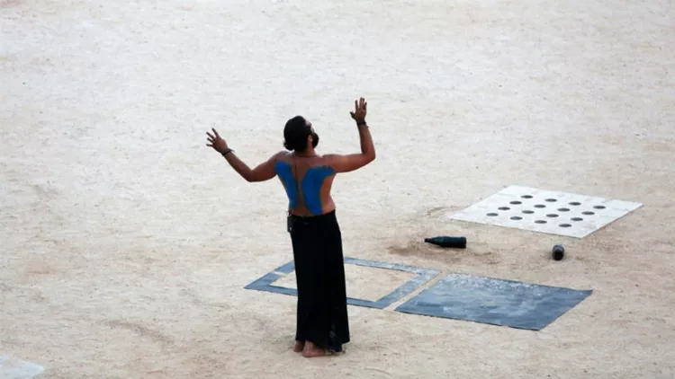 Ο «Ίων» επιστρέφει στον τόπο του εγκλήματος