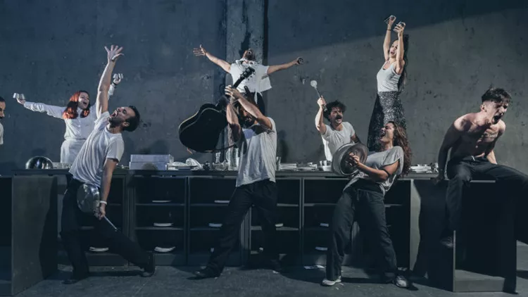 Τι μαγειρεύει στην «Κουζίνα» ο Γιώργος Νανούρης;