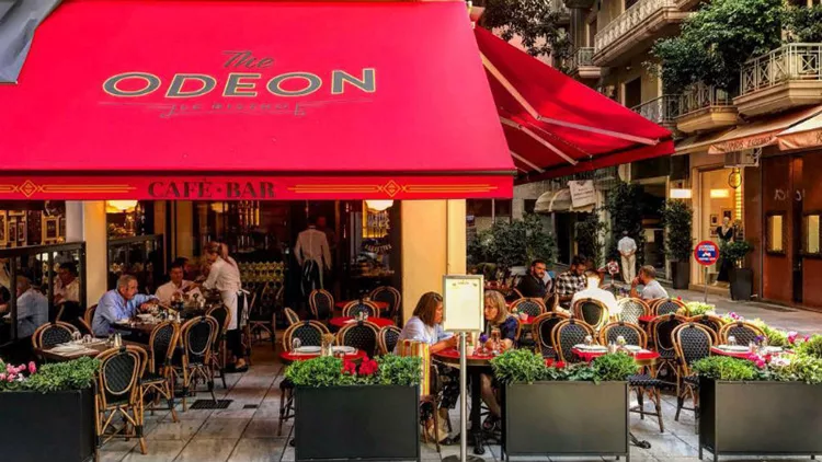 Μια γαλλική πινελιά μπήκε στη Βαλαωρίτου