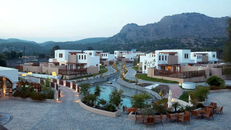 Ξεκινά το Escaping South Festival