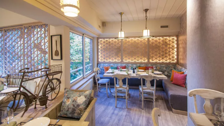 «Το Μανιτάρι» καλωσορίζει τον χειμώνα ανανεωμένο