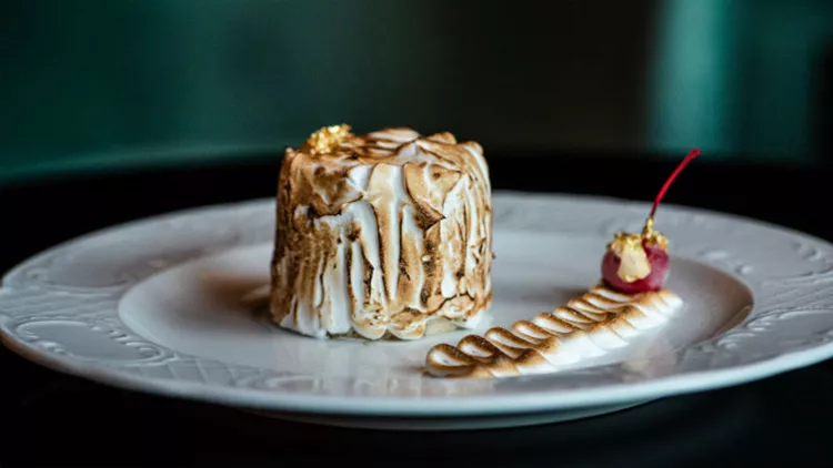 Πρώτη γεύση από το ολοκαίνουργιο και λαμπερό «JuJu Bar & Restaurant»