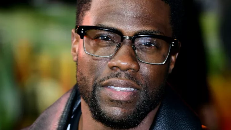 Παραίτηση Κέβιν Χαρτ από την παρουσίαση των Όσκαρ λόγω ομοφοβικών tweets