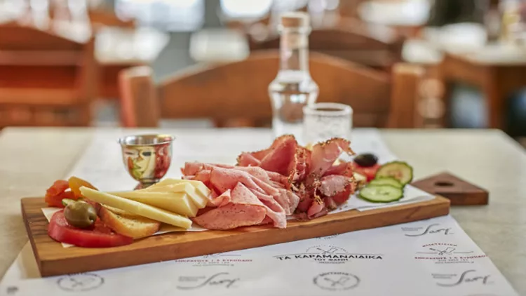 Σπάνια ελληνικά τυριά στα «Καραμανλίδικα»