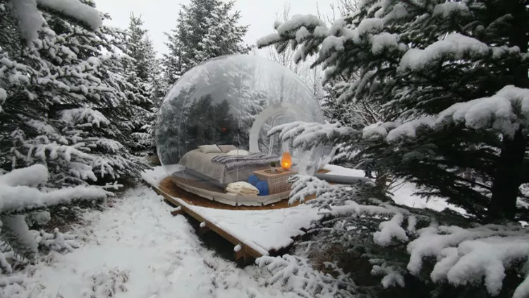 Η νέα τάση των Bubble Hotels μας κοιμίζει κάτω από τα άστρα
