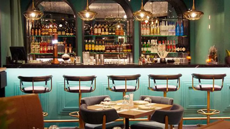 «Henhouse»: Τι το κάναμε εδώ, αμέρικαν μπιστρό;