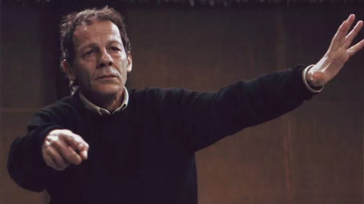 Βαμβακάρης κατά Ξαρχάκο: Πώς το ρεμπέτικο γίνεται dark ψυχεδέλεια!