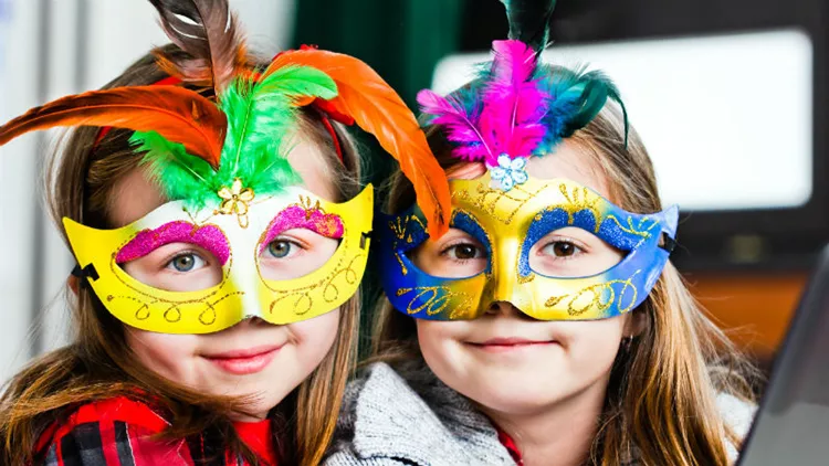 Μουσική, κατασκευές και μασκαρέματα για αυτό το Σαββατοκύριακο (2-3/3)