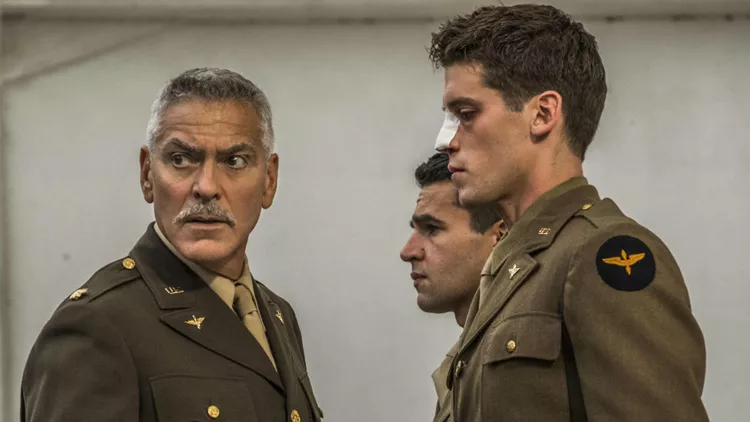 «Catch-22»: Η πολυαναμενομένη τηλεοπτική επιστροφή του Τζορτζ Κλούνεϊ