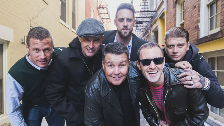 Βουτιά στο καλοκαίρι με το κέλτικο πανκ των Dropkick Murphy's