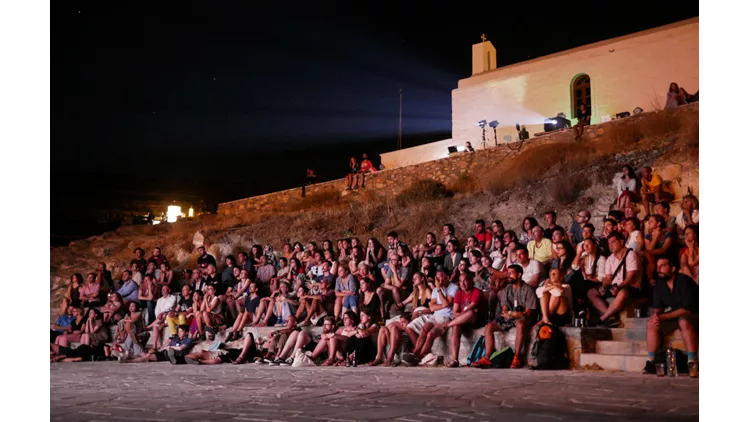 Η Κασσάνδρα Σελεστέν μας «ξεναγεί» στο 7ο Διεθνές Φεστιβάλ Κινηματογράφου της Σύρου