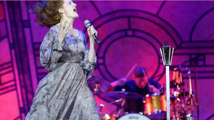 Μέσα σε μιαν ώρα η συναυλία των Florence + The Machine έγινε sold out!