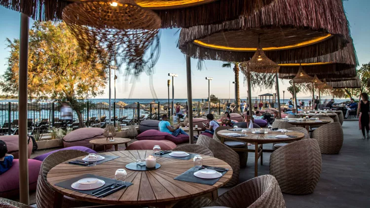 Ο φετινός γευστικός χάρτης της παραλιακής