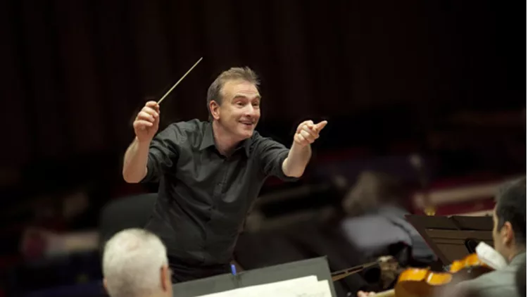 Η Κρατική Ορχήστρα Αθηνών σε έναν ηρωικό δρόμο!