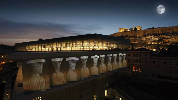 Αυγουστιάτικη Πανσέληνος στο Μουσείο Ακρόπολης μετά μουσικής