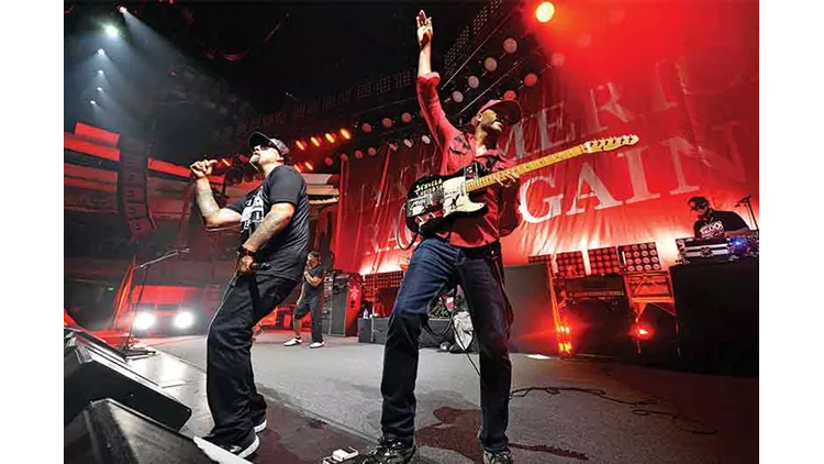Prophets Of Rage: Δεν είναι μουσική, είναι δυναμίτης