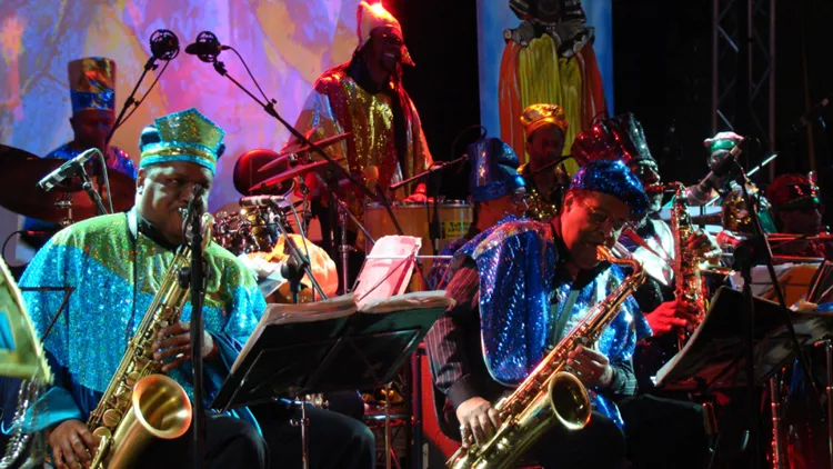 Η Sun Ra Arkestra έρχεται ξανά γιορτάζοντας!