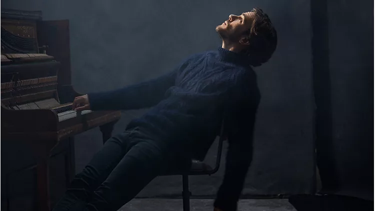 Ο Jack Savoretti μπαίνει πρώτος στην εκκλησία των Church Sessions