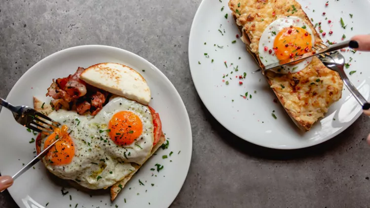 Αρτιστίκ brunch στην ταράτσα