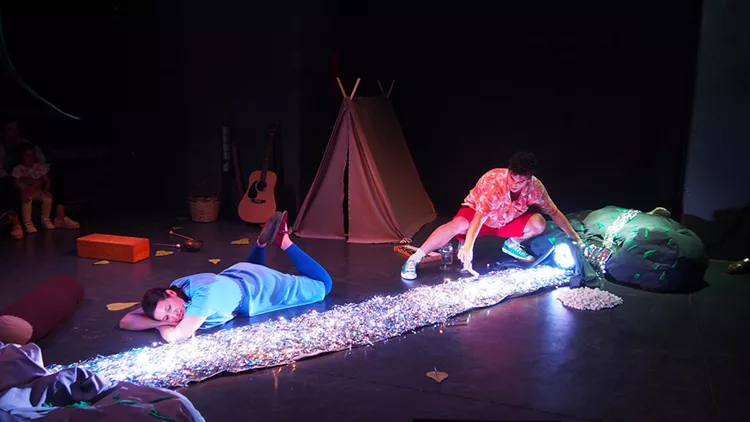 Θέατρο για βρέφη από την ομάδα Artika