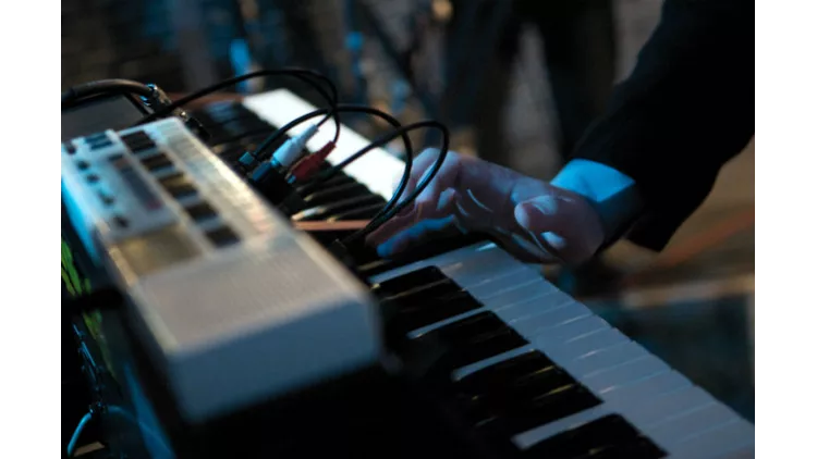 Ελληνικά μουσικά ντοκιμαντέρ σε Δαναό και Μικρόκοσμο