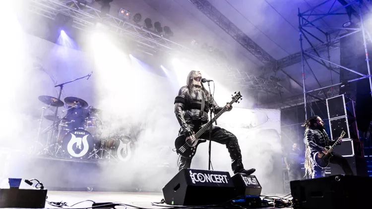 Μια μεταλλική επετειακή γιορτή!