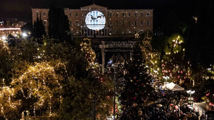 10 εμπειρίες για να ζήσεις τα απόλυτα Χριστούγεννα στην Αθήνα