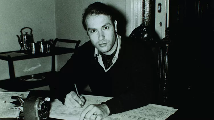 Η πάντοτε μοντέρνα μετα-μουσική του Γιάννη Χρήστου