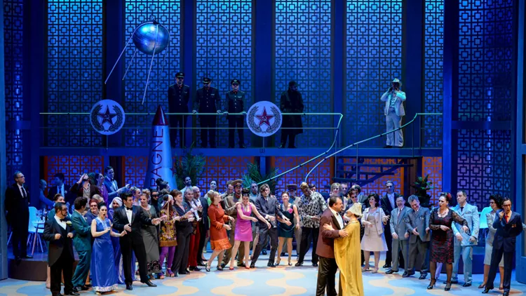 Με τη «Νυχτερίδα» του Στράους γιορτάζει τα 80χρονά της η Λυρική