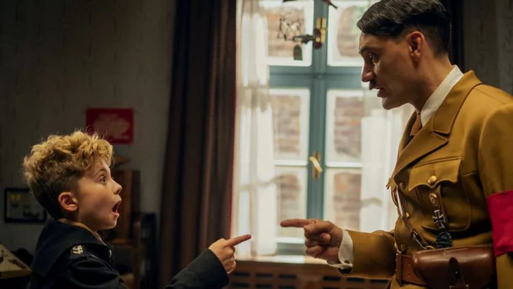 Ο Τάικα Γουαϊτίτι παθαίνει «Τζότζο»