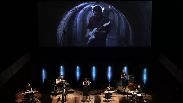 Updated | Το «No Man’s Land» του John Psathas στο Μέγαρο αναβάλλεται