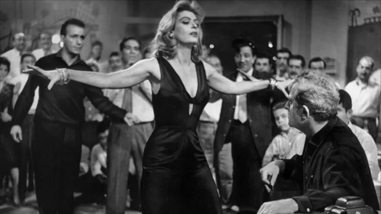 Τι θα δούμε τη Δευτέρα 6/4 στην TV;
