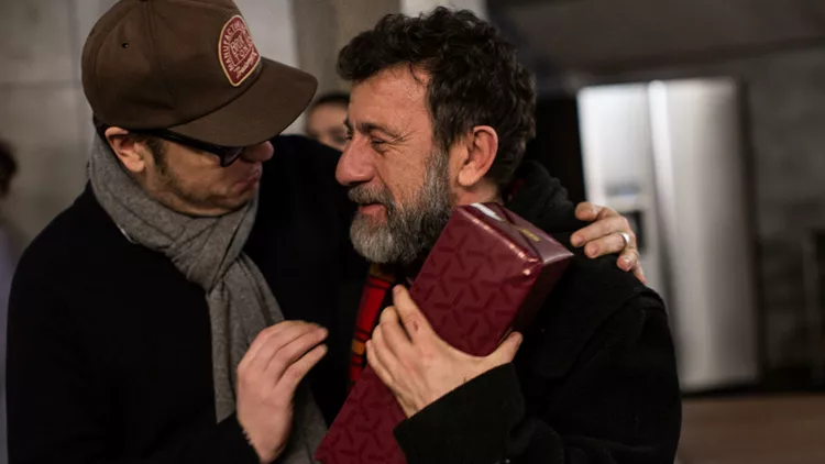 Ρεζί Ρουανσάρ: «Ήταν φανταστικό να δουλεύω με τον Μανώλη Μαυροματάκη»