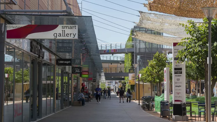 Open air βόλτες και αγορές τώρα και τις Κυριακές στο Smart Park