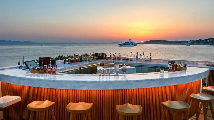 22 bars-προορισμοί για το καλοκαίρι