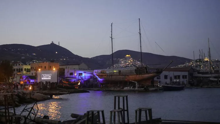 Drive-in, περφόμανς και ξεχωριστές ταινίες στο 8ο Διεθνές Φεστιβάλ Κινηματογράφου Σύρου