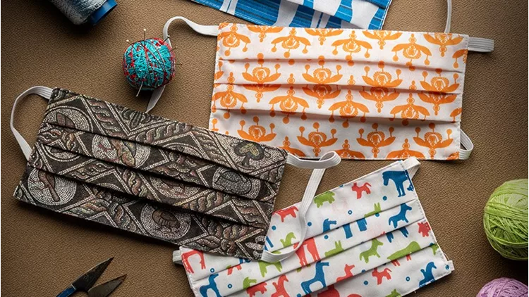 Μάσκες προστασίας απ’ το Υπουργείο Πολιτισμού με εικόνες πολιτιστικής κληρονομιάς