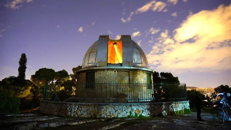 «Αστρονομικές συναντήσεις» μέσω διαδικτύου από το Κέντρο Επισκεπτών Θησείου