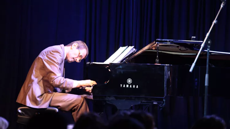 Το «Πέρασμα» του πιανίστα Γιώργου Κοντραφούρη σε διαδικτυακή πρεμιέρα