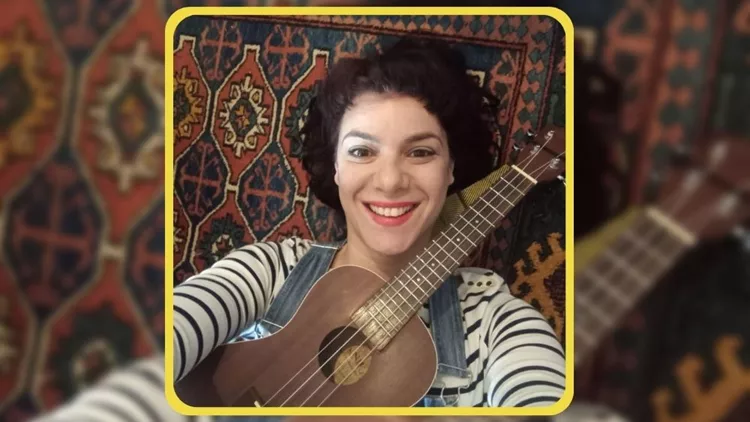 Ανδριάνα Μπάμπαλη – Τραγουδίστρια