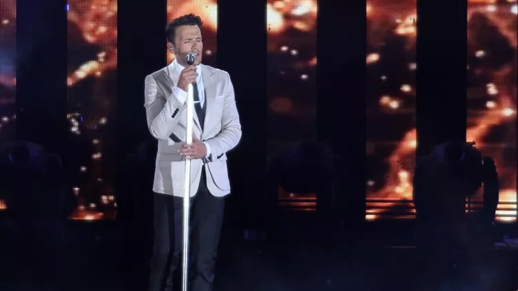 Πασχαλινό γλέντι στο σπίτι: Τα μουσικά highlights των καναλιών