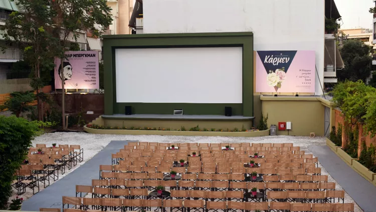 Όλα τα υγειονομικά μέτρα για την επαναλειτουργία των θερινών σινεμά