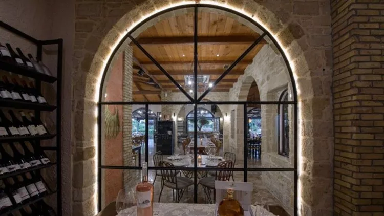 Το S. Pellegrino και το Acqua Panna μας συστήνουν τη «Thigaterra»