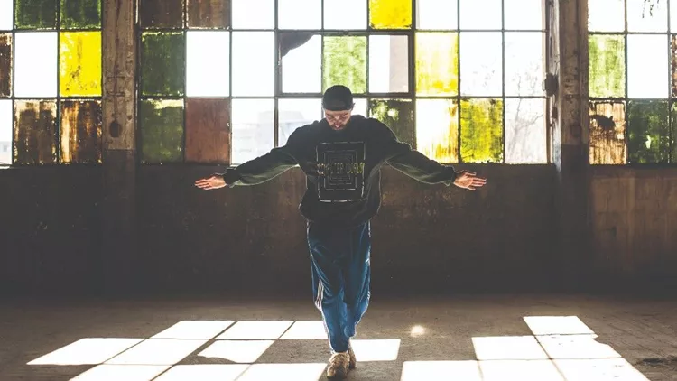 Οι χορευτές των δρόμων «καταλαμβάνουν» το Φεστιβάλ Αθηνών