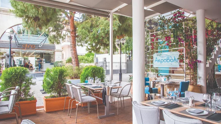 Ακροβόλι: Εκλεκτή ψαροφαγία στα μέτρα μας!