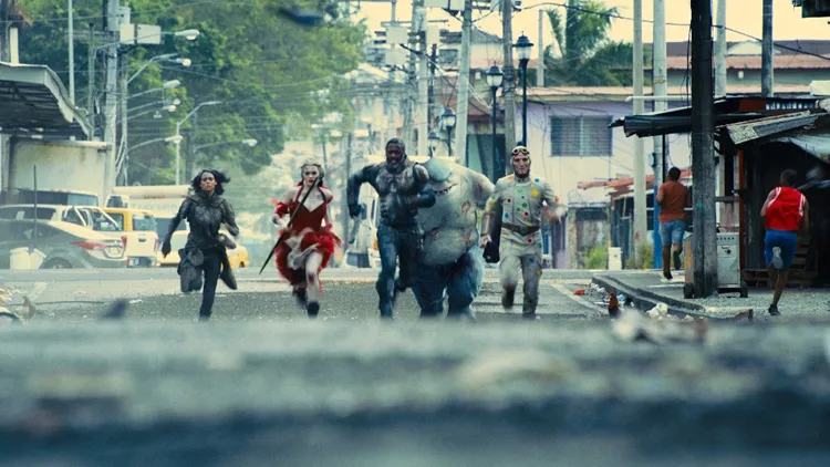 Το νέο, σαρωτικό «Suicide Squad» δεν υπακούει στους υπερηρωικούς κανόνες